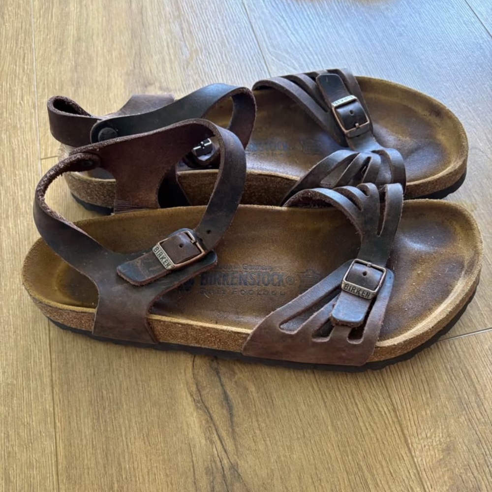 Birkenstock sandals size 40 9 women’s